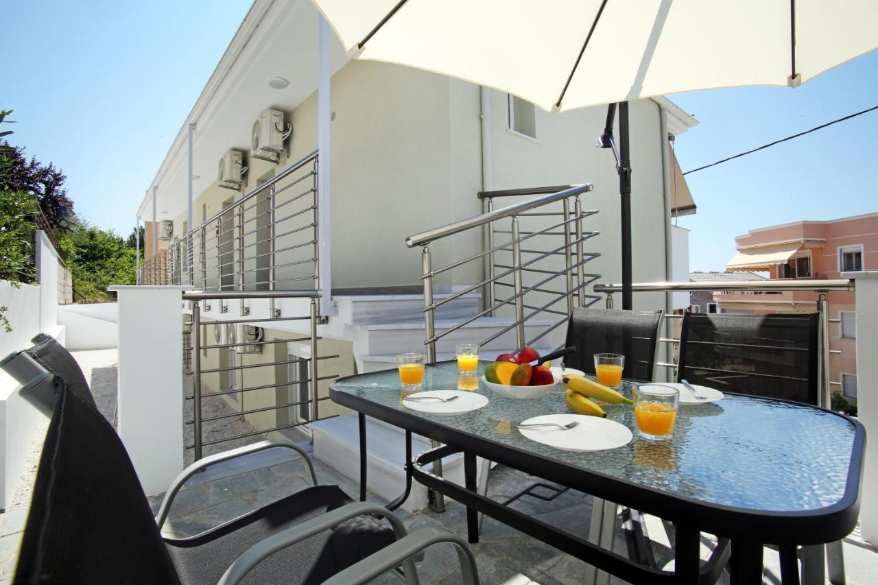 Aparthotel Sunsetperamos Néa Péramos Exterior foto